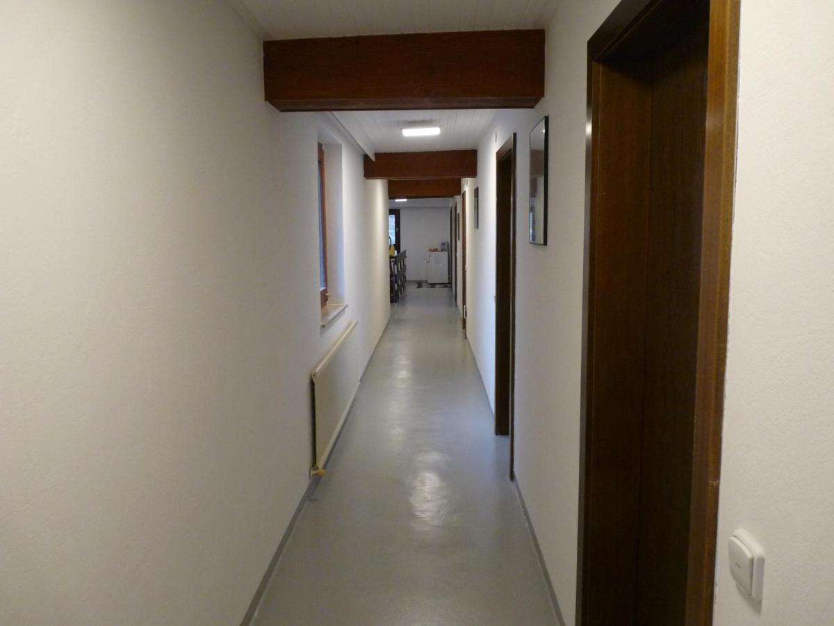 La Irmania Pension Леденицен Экстерьер фото
